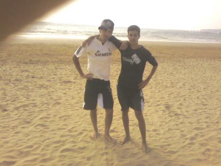 mvv@  and  @ ziz  @ la plage d'agadir